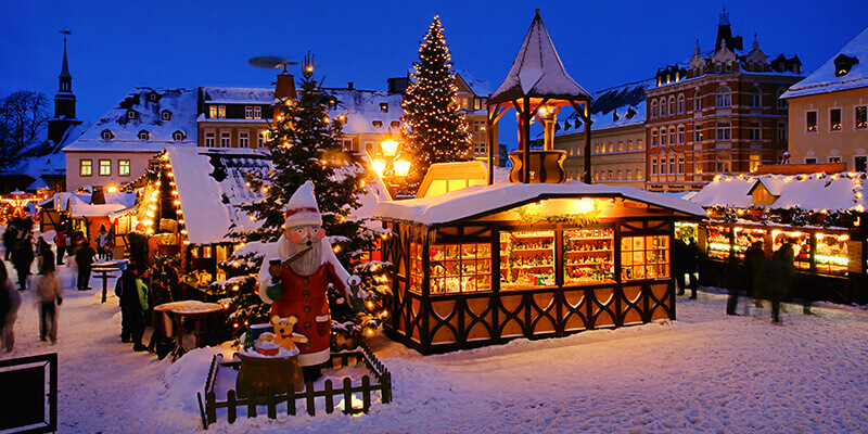 snowy market